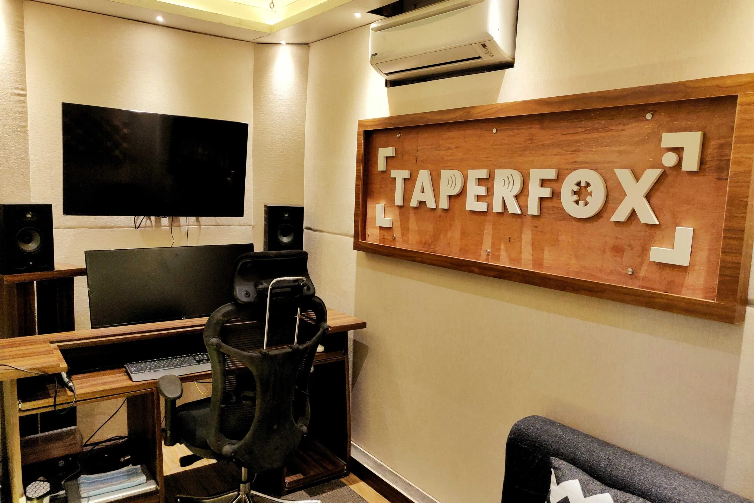 Taperfox recording studio in bangalore