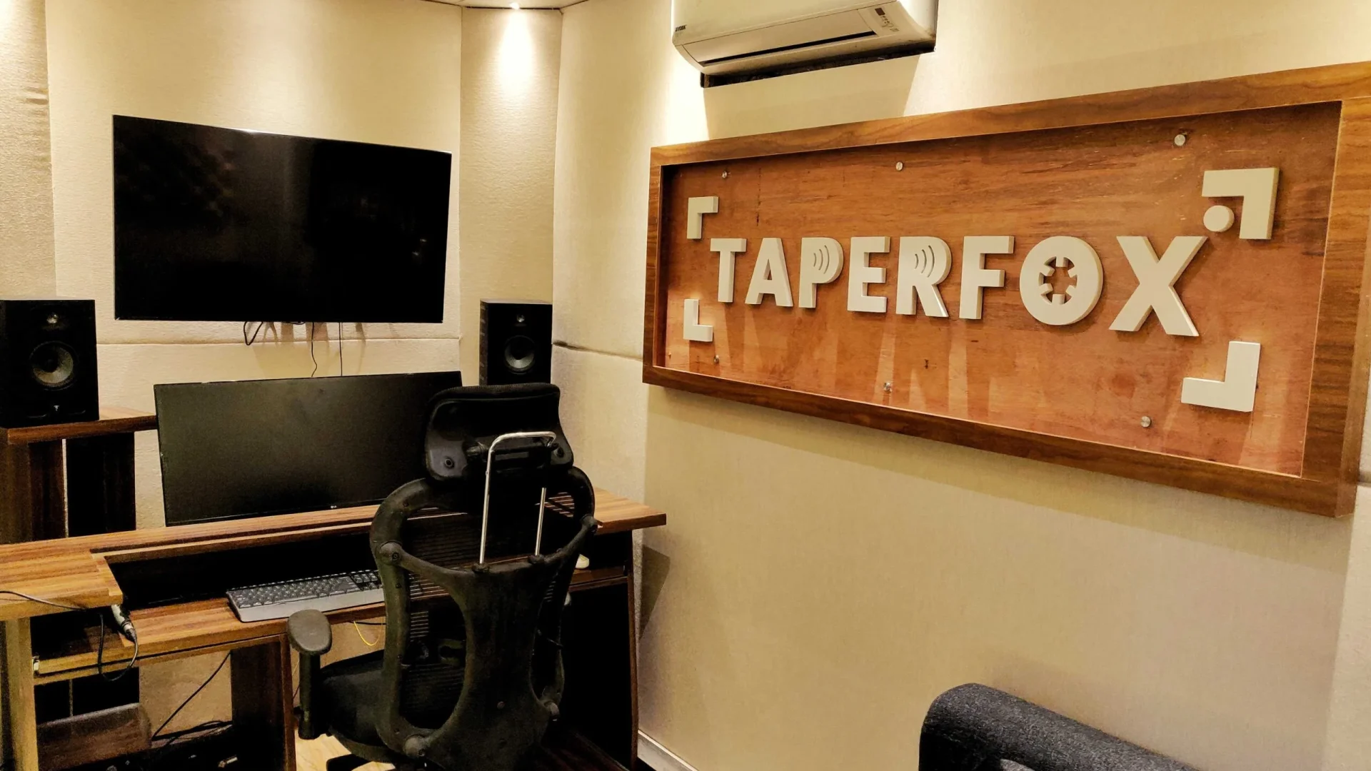 Taperfox recording studio in bangalore