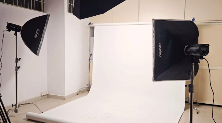 Model-and-Product-Photogrphy-Studio-in-Bangalore