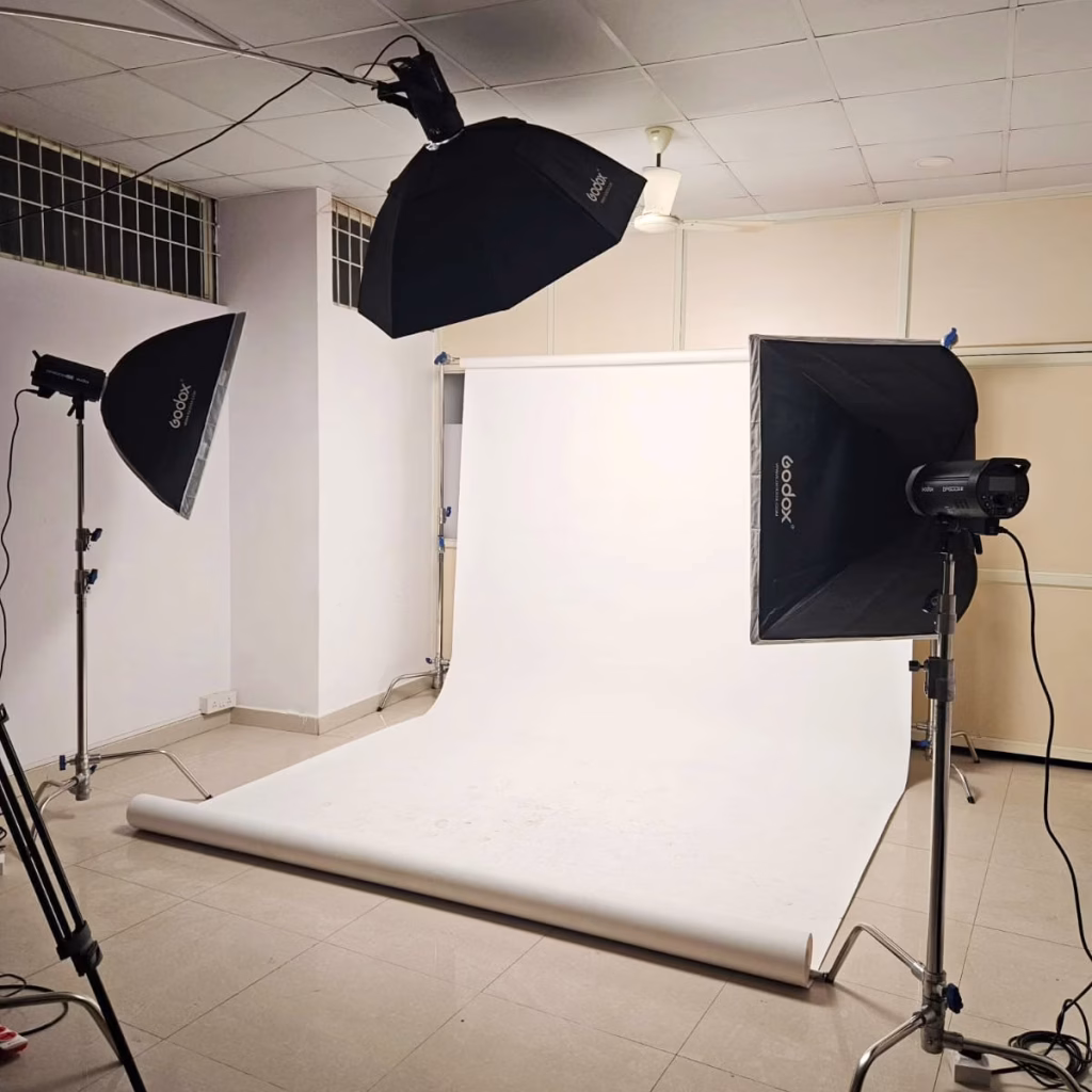 Model-and-Product-Photogrphy-Studio-in-Bangalore